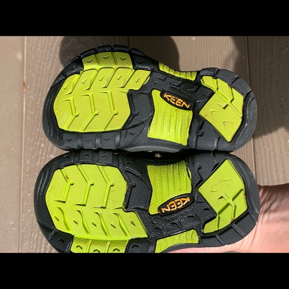 SOLD - Picture 2 of 5